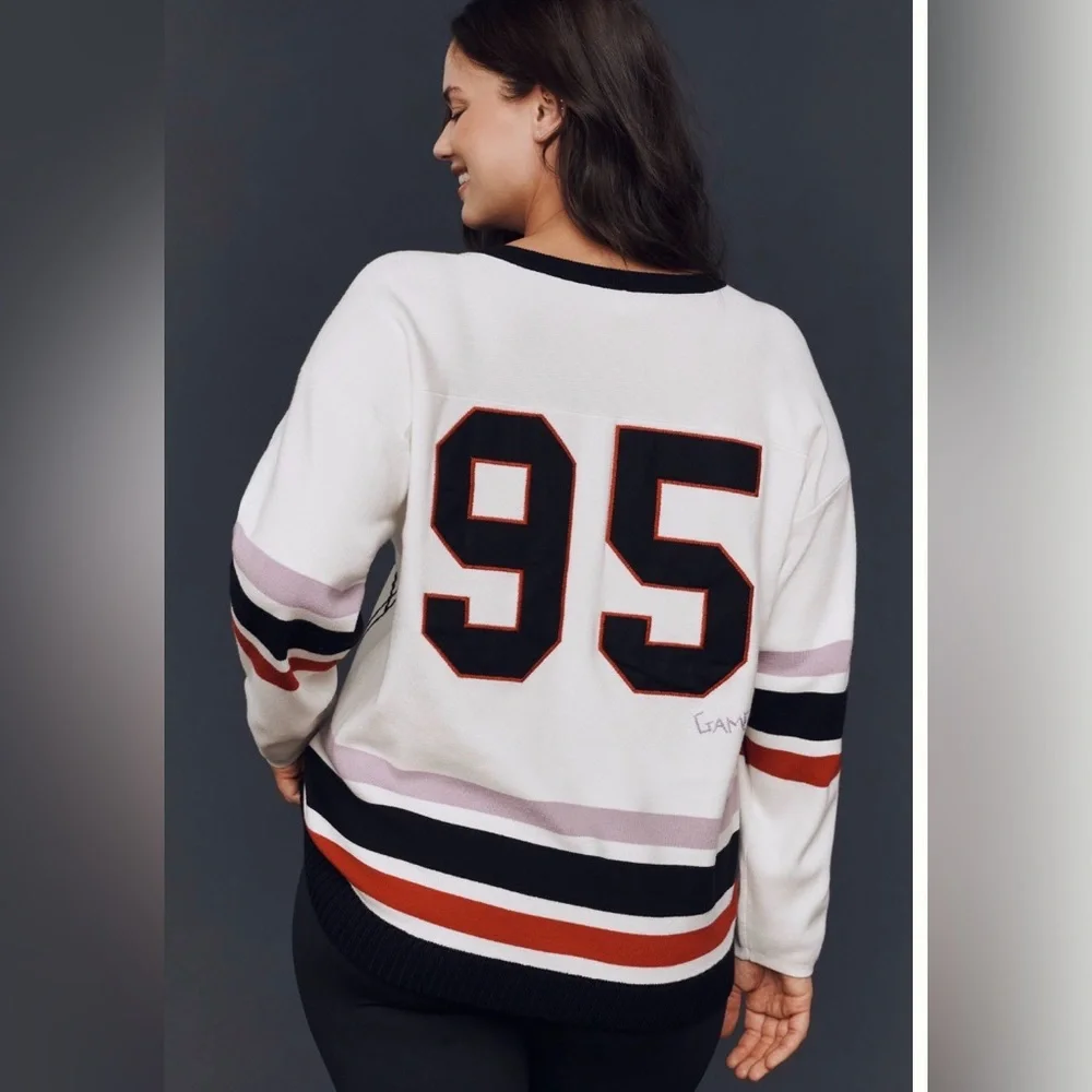 Daily Practice Go Team Embroidered Henley Top Size Small NWT Reg Price $178 - Picture 2 of 7